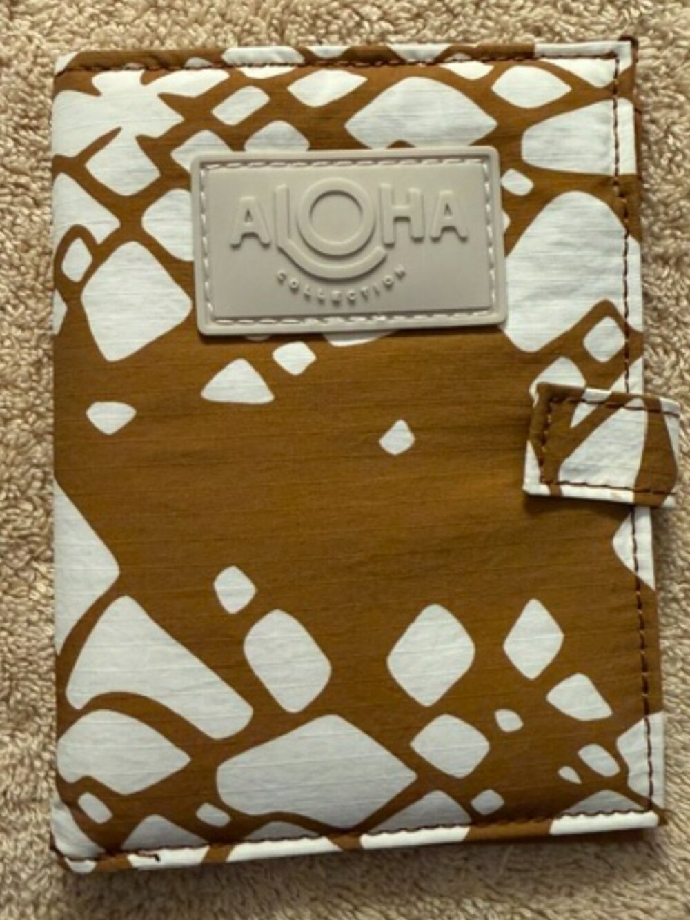 ALOHA Collection Passport Wallet Card Holder Brown White Travel Organizer